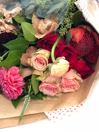 Florist «Aquarela Gifts & Flowers», reviews and photos, 128 S Myrtle Ave, Monrovia, CA 91016, USA