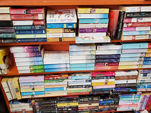Used Book Store «Book Rack», reviews and photos, 1952 Park Meadows Dr # 7, Fort Myers, FL 33907, USA