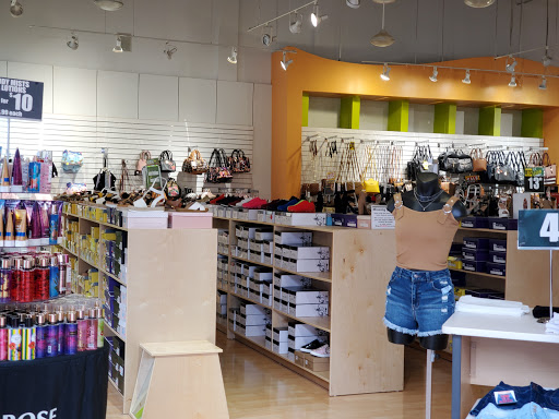 Shopping Mall «Rolling Oaks Mall», reviews and photos, 6909 N Loop 1604 E, San Antonio, TX 78247, USA