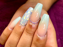 Sapphire Beauty Salon - Photo 4 - Car repair in Baltimore, MD, Baltimore