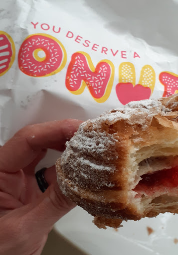 Donut Shop «Rolling Pin Donuts», reviews and photos, 2153 Las Posas Rd, Camarillo, CA 93010, USA