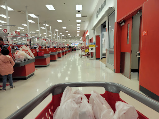 Department Store «Target», reviews and photos, 1200 Edwards Ferry Rd NE, Leesburg, VA 20176, USA