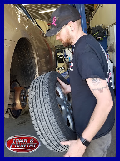 Auto Repair Shop «Town and Country Auto Repair», reviews and photos, 4105 Ten Oaks Rd, Dayton, MD 21036, USA