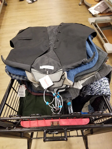 Department Store «T.J. Maxx», reviews and photos, 68 Frontage Rd, East Haven, CT 06512, USA