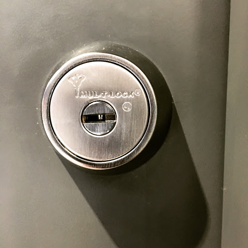 Locksmith «101 Locksmith Inc», reviews and photos, 19429 Kittridge St, Reseda, CA 91335, USA