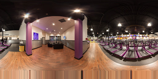 Gym «Planet Fitness», reviews and photos, 2841 Greenbriar Pkwy SW, Atlanta, GA 30331, USA