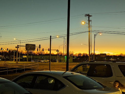 Shopping Mall «Old Town Shopping Center», reviews and photos, 2528 S Campbell Ave, Springfield, MO 65807, USA