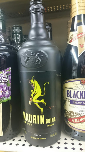 Liquor Store «Vas Foremost Liquors», reviews and photos, 2300 N Milwaukee Ave, Chicago, IL 60647, USA