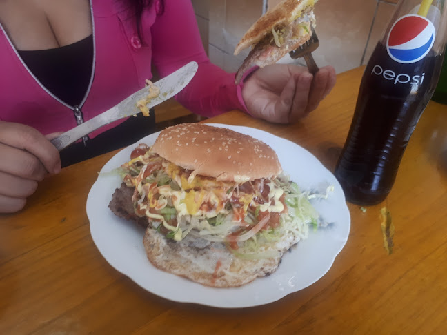 Opiniones de Costa Burguer en Quito - Hamburguesería