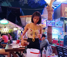 อินเลิฟบาร์ & เรสเตอรองท์ - สาขา1 photo