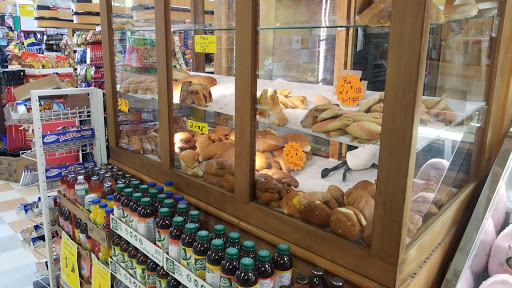 Grocery Store «Bravo Supermarkets», reviews and photos, 179 S Ocean Ave, Patchogue, NY 11772, USA