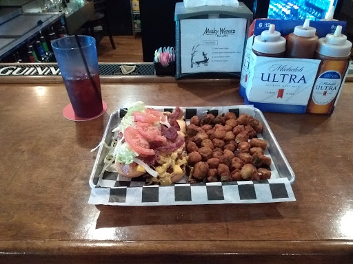 Barbecue Restaurant «Murky Waters Ocean Springs», reviews and photos, 1212 Government St, Ocean Springs, MS 39564, USA