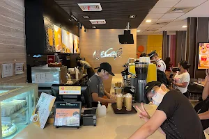 McDonald's Quezon Ave. image