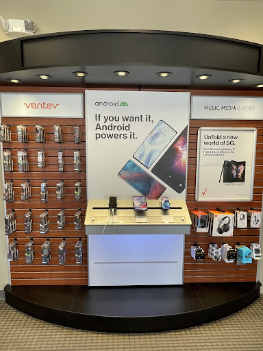 Cell Phone Store «Verizon Authorized Retailer – Cellular Sales», reviews and photos, 535 W Lancaster Ave, Berwyn, PA 19312, USA