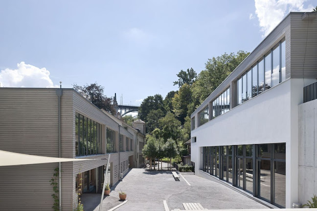 NMS Bern - Schule