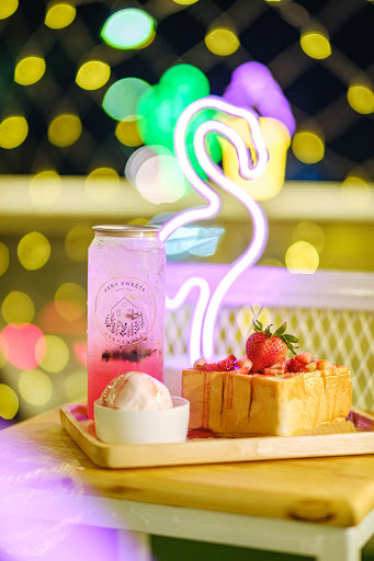 Very Sweets Night Cafe