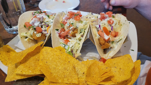 American Restaurant «Twisted Rooster», reviews and photos, 45225 Marketplace Blvd, New Baltimore, MI 48051, USA