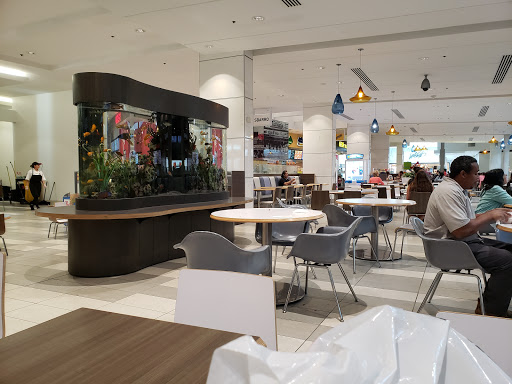 Shopping Mall «Westfield South Shore», reviews and photos, 1701 Sunrise Hwy, Bay Shore, NY 11706, USA