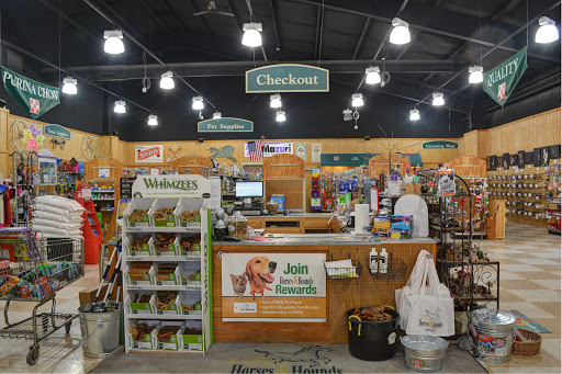 Tack Shop «Horses & Hounds», reviews and photos, 15 Mill Pond Rd, Granby, CT 06035, USA