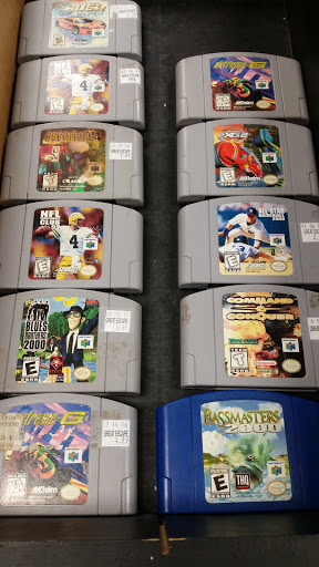 Book Store «Half Price Books Outlet», reviews and photos, 1785 Campbell Ln, Bowling Green, KY 42104, USA