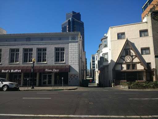 Florist «Bloem Decor», reviews and photos, 1016 10th St, Sacramento, CA 95814, USA