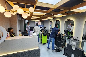 Shahid's Salon (Kolkata) image