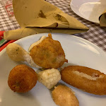 Photo n°2 de l'avis de Giovanni.e fait le 20/02/2020 à 09:28 sur le  Funiculì Funiculà à San Sebastiano al Vesuvio