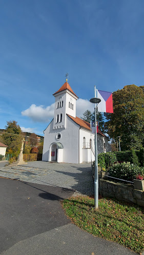 Recenze na Farní kostel sv. Bartoloměje ve Březnici v Kladno - Kostel