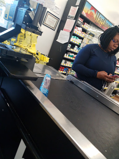 Discount Store «Dollar General», reviews and photos, 1917 Martin Luther King Jr Dr, North Chicago, IL 60064, USA