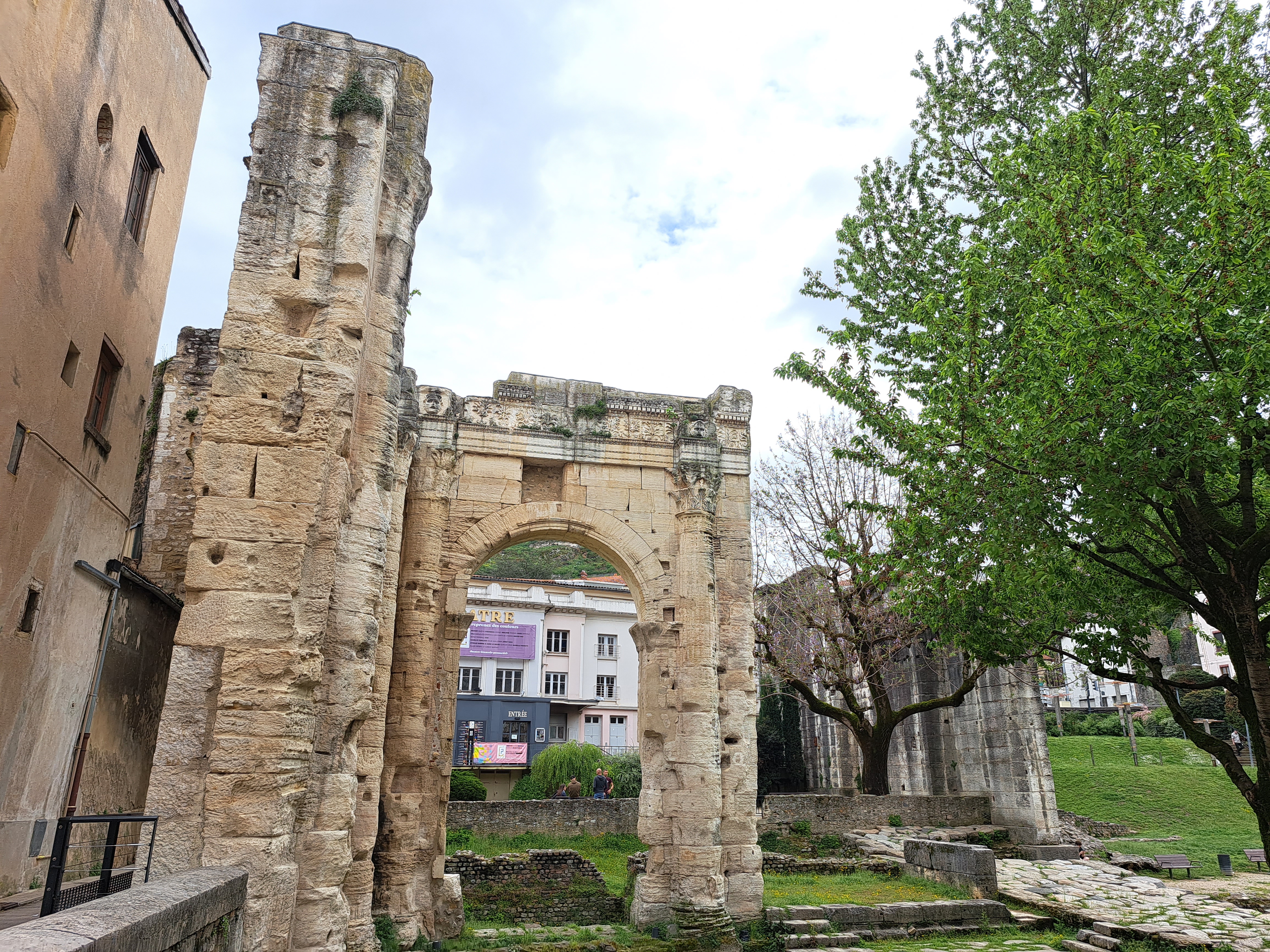 Photo n° 10 de l'avis de Céline.u fait le 29/04/2023 à 20:11