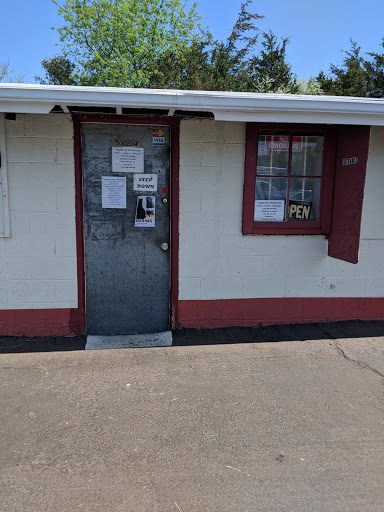 Gourmet Grocery Store «Whitehouse Shady Hollow Farm», reviews and photos, 12 42nd St, Whitehouse Station, NJ 08889, USA