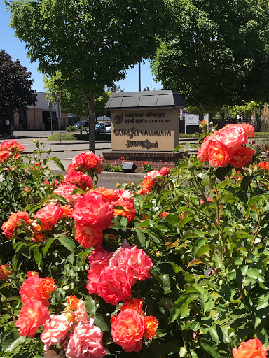 13025 SW Millikan Way, Beaverton, OR 97005, USA