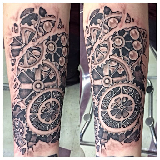 Tattoo Shop «Ink Pit Tattoo», reviews and photos, 5201 N Beach St #117, Fort Worth, TX 76137, USA