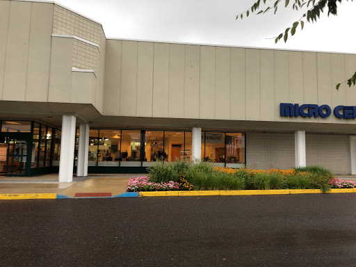 Electronics Store «Micro Center», reviews and photos, 550 Lancaster Ave, St Davids, PA 19087, USA