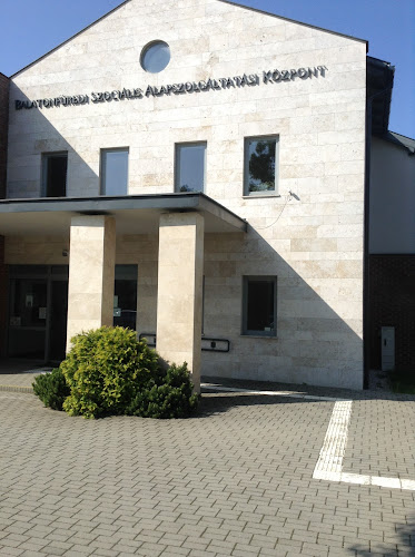 Értékelések erről a helyről: Balatonfüredi Szociális Alapszolgáltatási Központ, Balatonfüred - Szociális szolgáltató szervezet