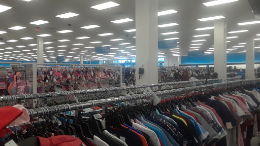 Clothing Store «Ross Dress for Less», reviews and photos, 13510 Whittier Blvd, Whittier, CA 90605, USA