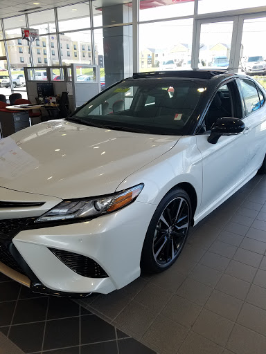 Toyota Dealer «Toyota of Hopkinsville», reviews and photos, 4395 Fort Campbell Blvd, Hopkinsville, KY 42240, USA