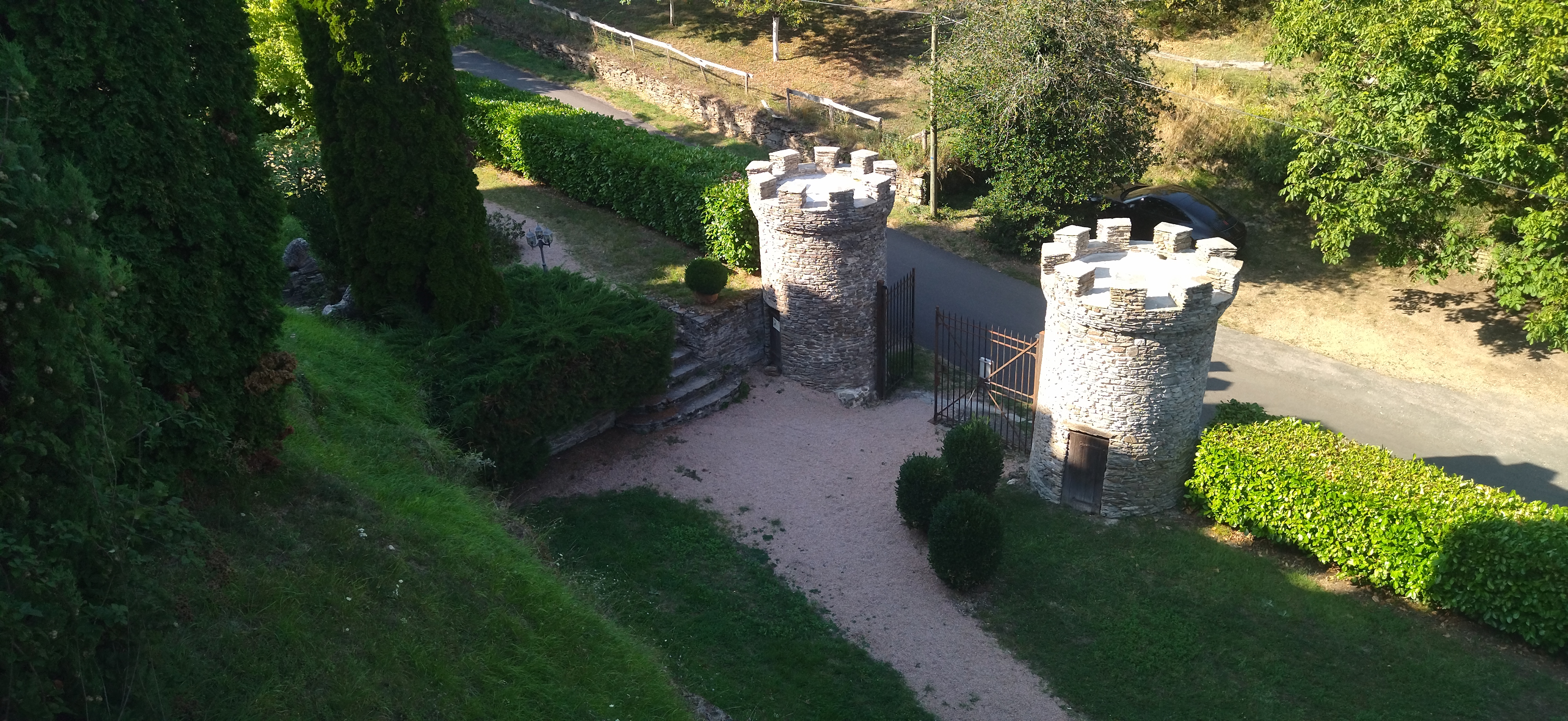 Photo n° 2 de l'avis de Cinderella. fait le 24/08/2023 à 17:23