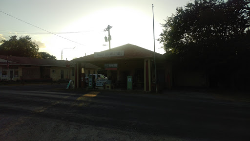 Grocery Store «Waring General Store», reviews and photos, 544 Waring-Welfare Rd, Waring, TX 78074, USA