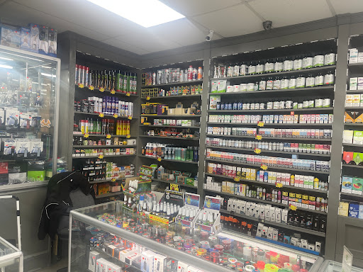 Tobacco Shop «One Love Smoke Shop», reviews and photos, 7010 Trask Ave, Westminster, CA 92683, USA