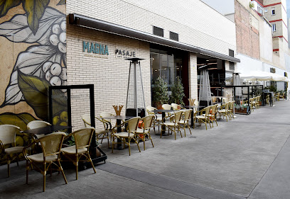 Café Pasaje - C. Alfonso V, 13, 24001 León, Spain