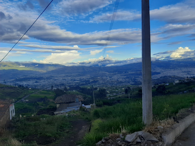 Hospital Basico Angahuana.