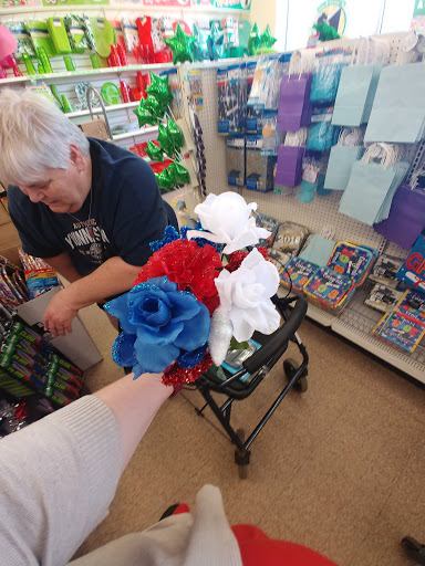 Pet Supply Store «Petco Animal Supplies», reviews and photos, 3731 Gateway Dr, Eau Claire, WI 54701, USA