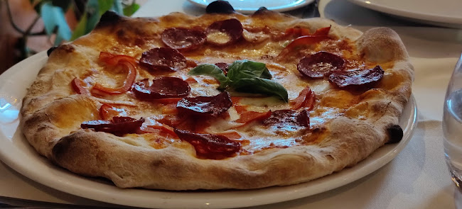 Reviews of ISOLA in Edinburgh - Pizza