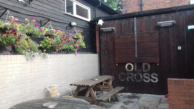 The Old Cross - Pub