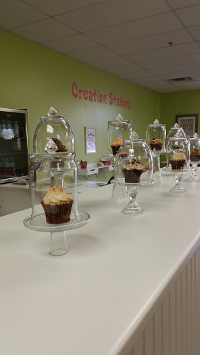 Bakery «Make-A-Cake Cupcake Bar», reviews and photos, 4040 Chapel Hill Rd K, Douglasville, GA 30135, USA
