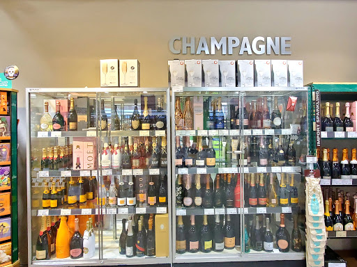 Wine Store «BevMo!», reviews and photos, 525 Embarcadero West, Oakland, CA 94607, USA