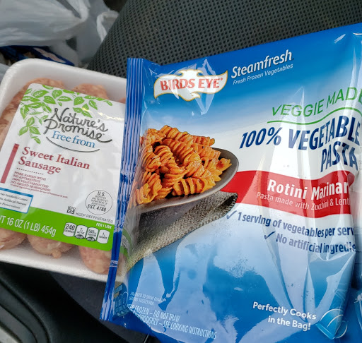 Grocery Store «Giant Food Stores», reviews and photos, 993 Wayne Ave, Chambersburg, PA 17201, USA