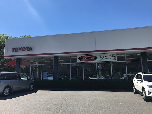 Toyota Dealer «Toyota of Greenwich», reviews and photos, 75 E Putnam Ave, Cos Cob, CT 06807, USA