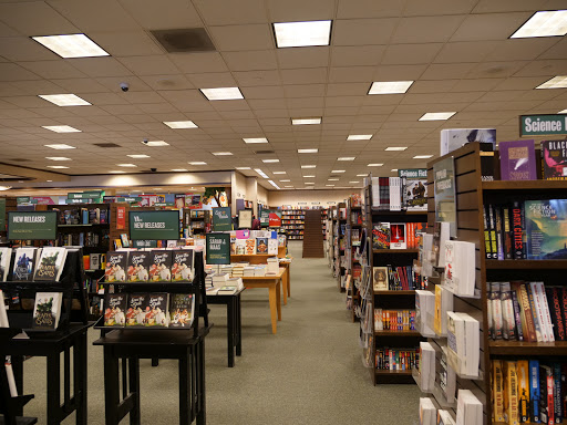 Barnes & Noble